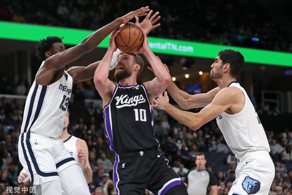 总给对手防 总给对手防